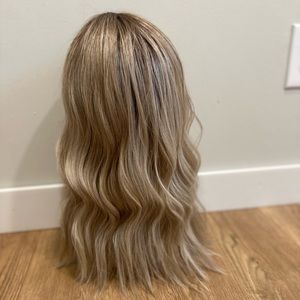 Belle Tress Nitro 16 in Butterbeer Blonde